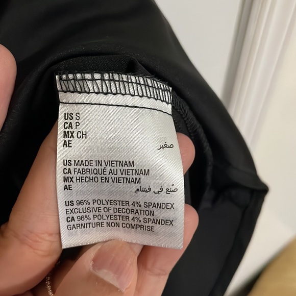 ANT Black Silk Effect Chain Top - Picture 5 of 10